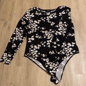 LONG SLEEVE FLORAL BODY SUIT F21+